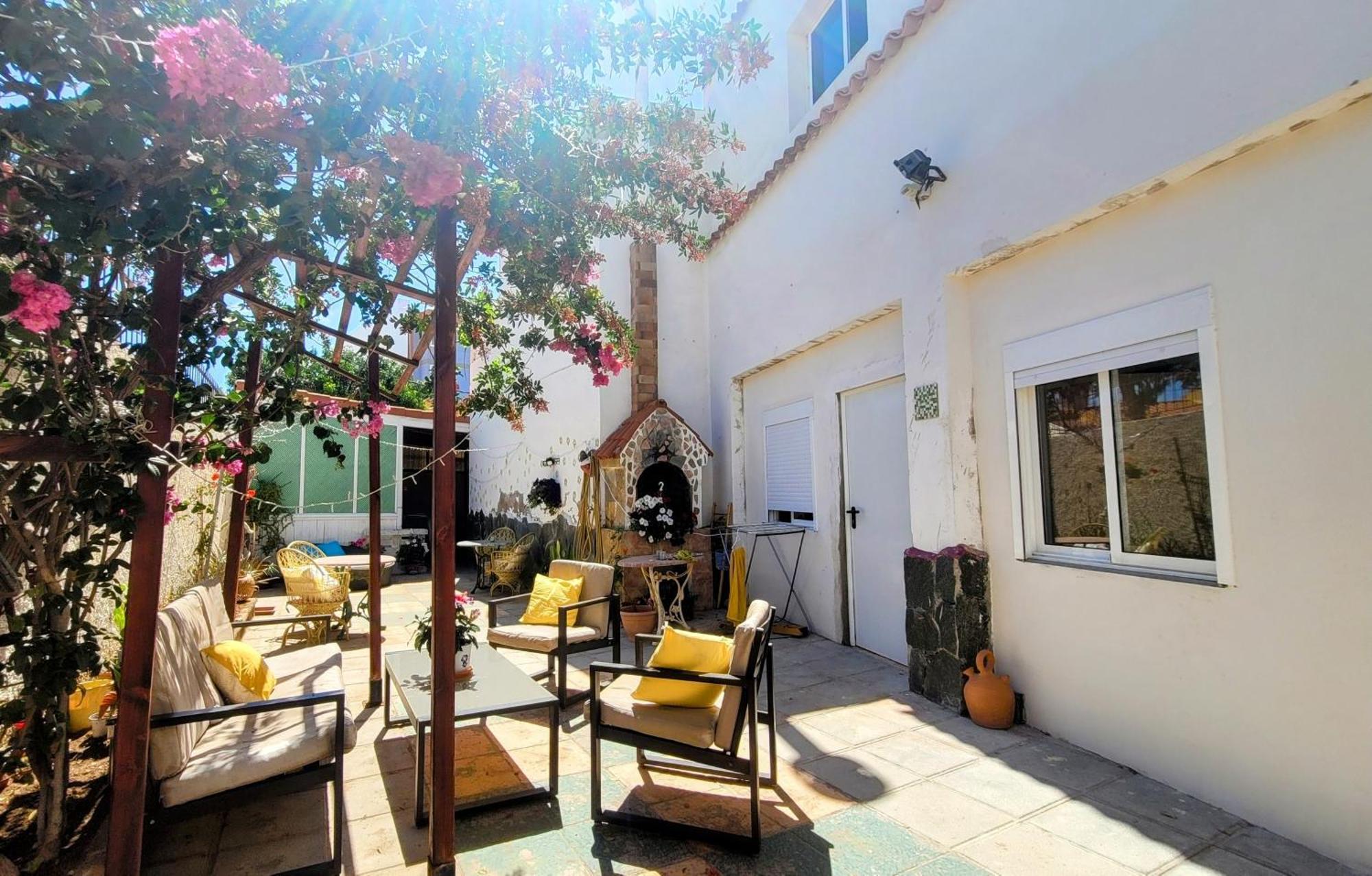 Eden Guesthouse Sardina Ngoại thất bức ảnh