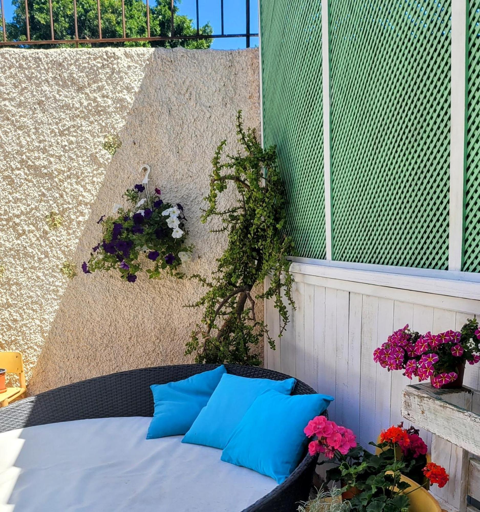 Eden Guesthouse Sardina Ngoại thất bức ảnh